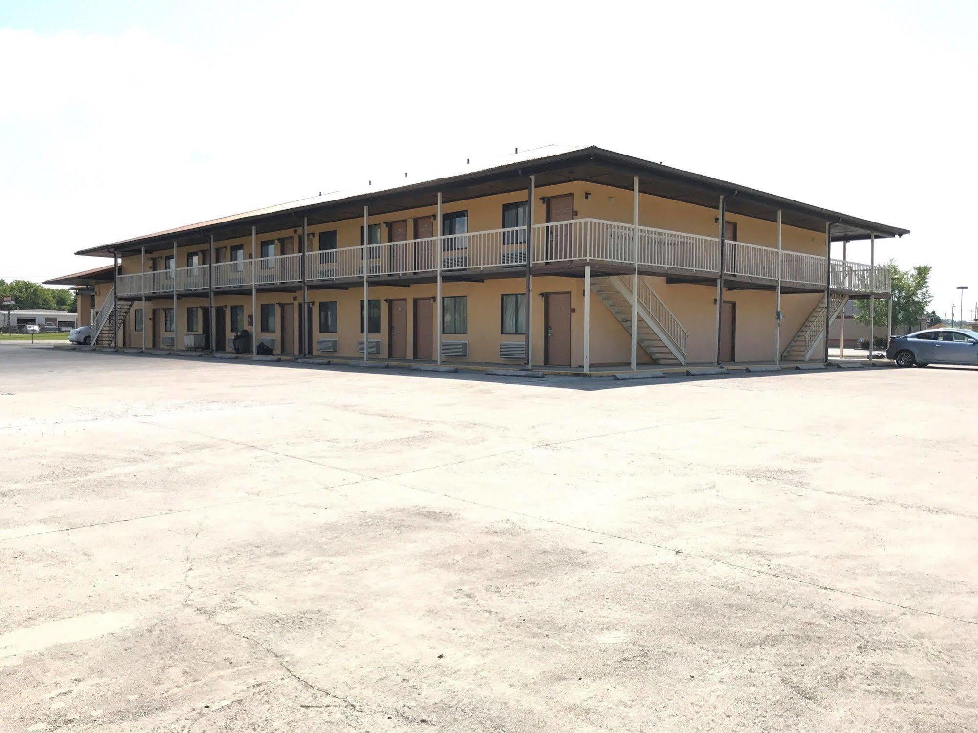 Motor Inns Of America Madisonville Zewnętrze zdjęcie