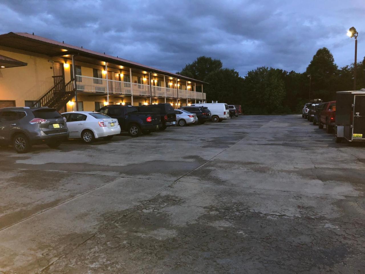 Motor Inns Of America Madisonville Zewnętrze zdjęcie